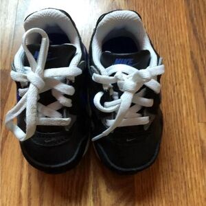 Nike Air Max Black Baby Size 4C Very Nice!!